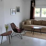 Zrnovska Banja 17457b Apartment *