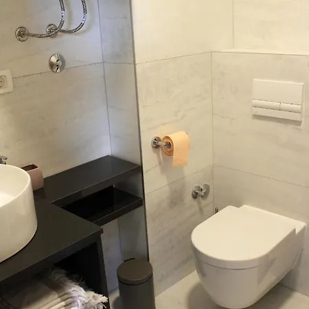 Zrnovska Banja 17457b *