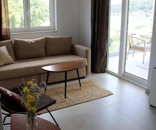 Zrnovska Banja 17457b Apartament *